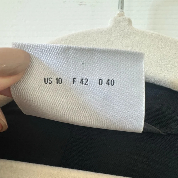 AKRIS Punto semi sheer woman’s blazer size 10 - Picture 8 of 8